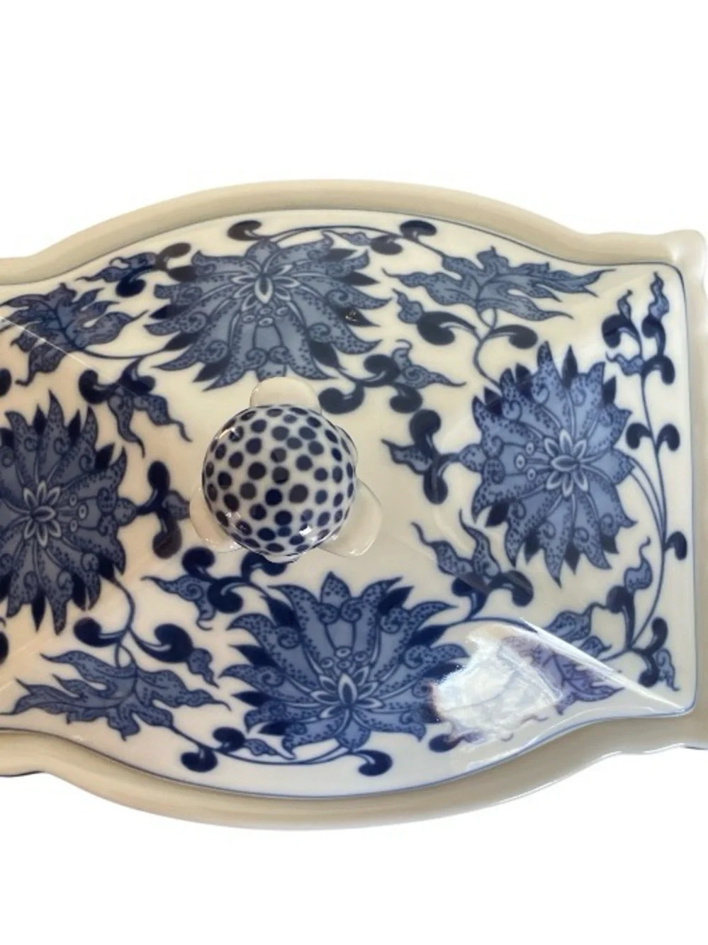 Vtg Bombay Co Blue And White Porcelain Covered Dish Chinoiserie Floral Design